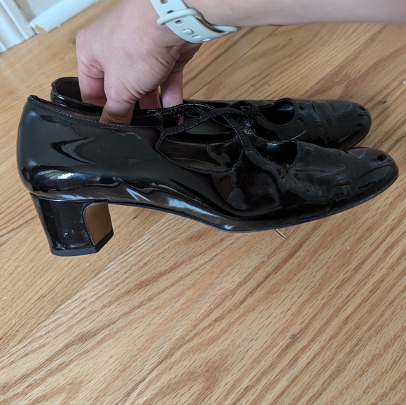 Black Patent Heels with Cross Mary Jane Style - Picture 5 of 13